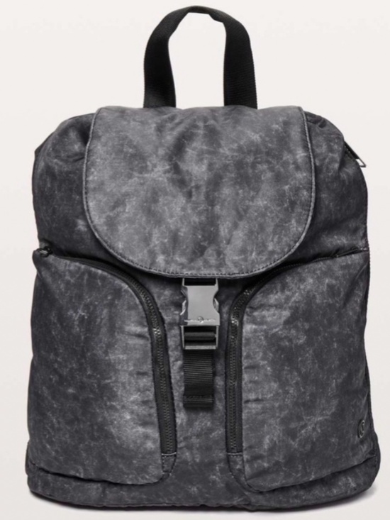 lululemon athletica Handbags - Lululemon Carry Onward Rucksack NWT Style LW9BBAS